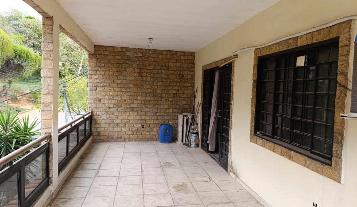 WhatsApp Image 2025-11-14 at 09.41.21 (1)